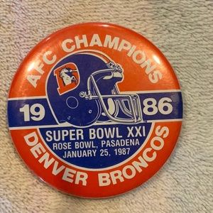 Vintage 1986 Denver broncos AFC champion Rose Bowl Super Bowl button pin